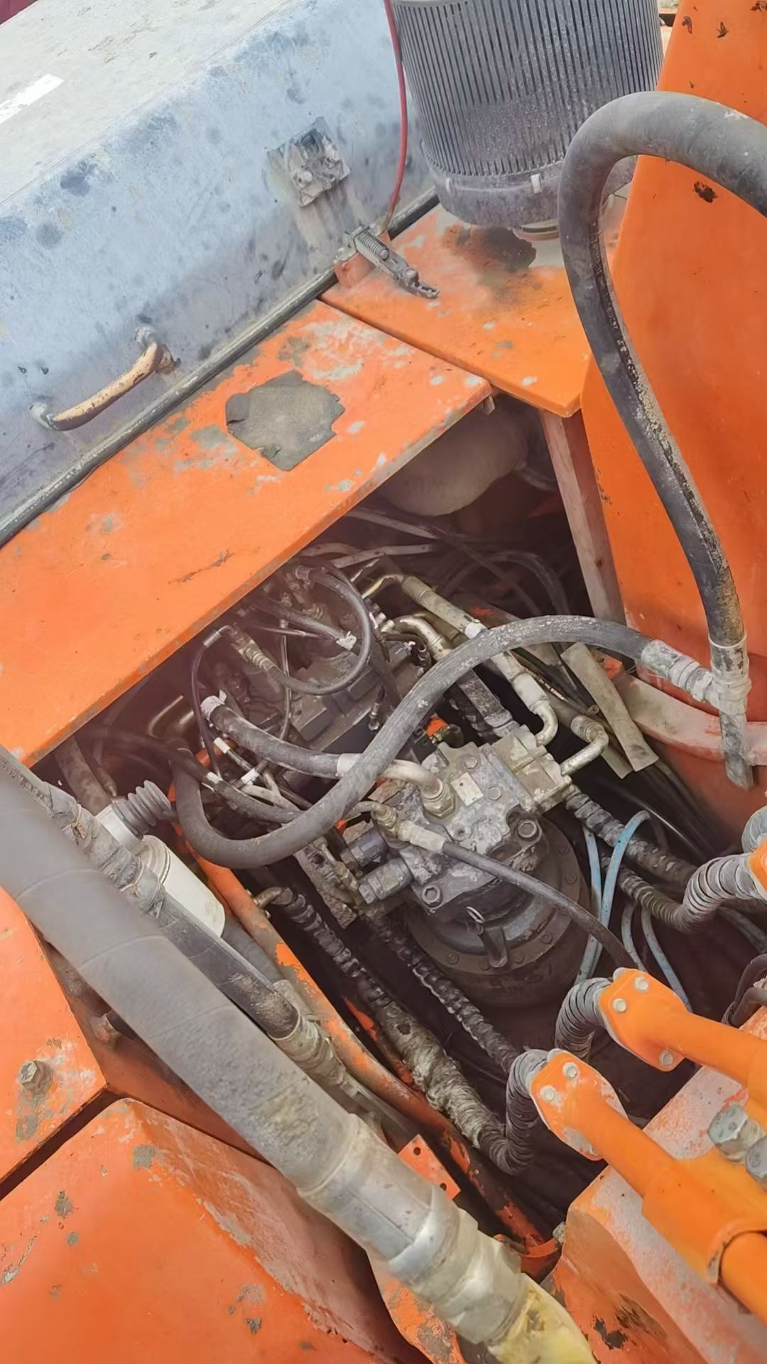 Buy Doosan S225 Used Excavator / 7