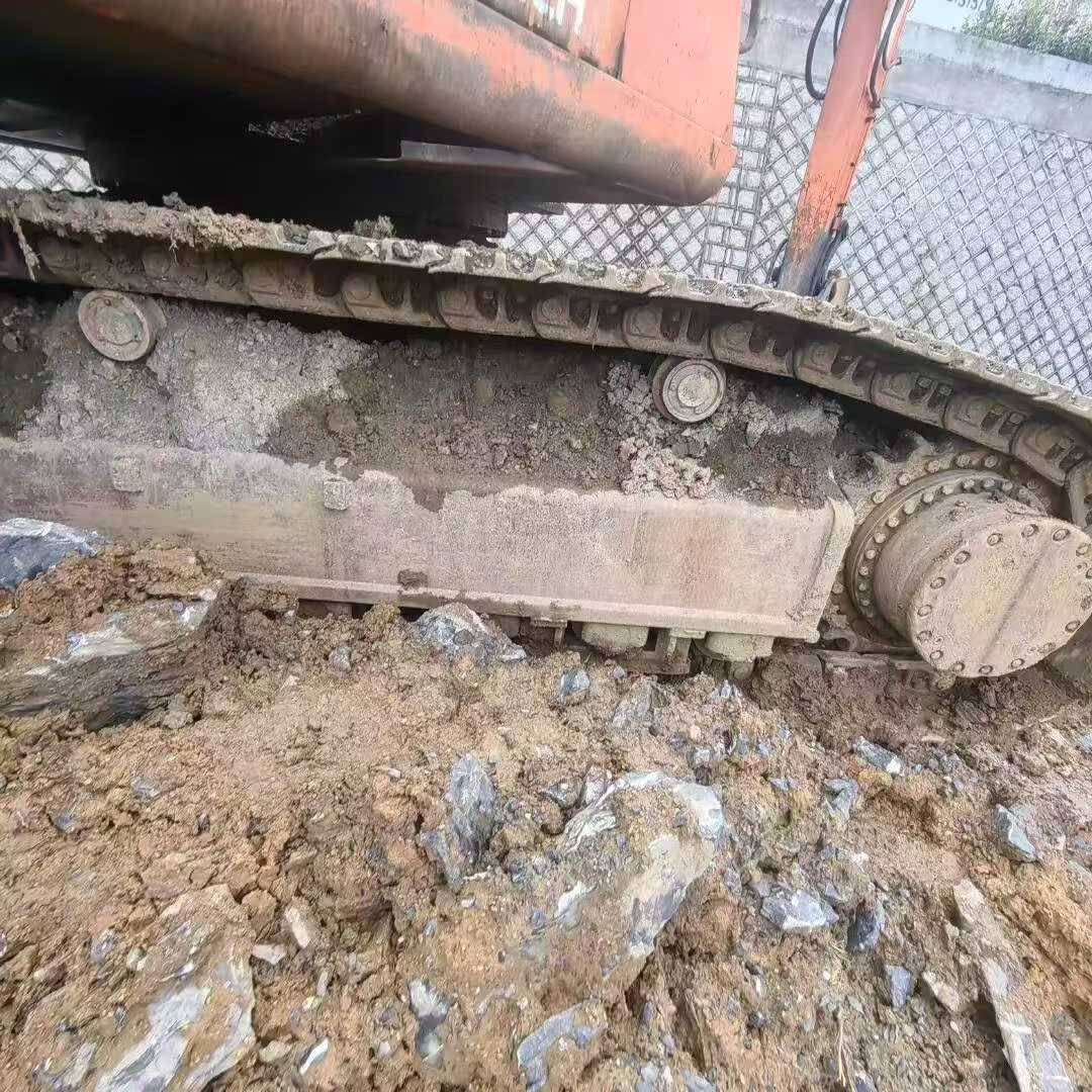 Buy Hitachi ZX450-6 Used Excavator / 9 Buy Hitachi ZX450-6 Used Excavator / 9