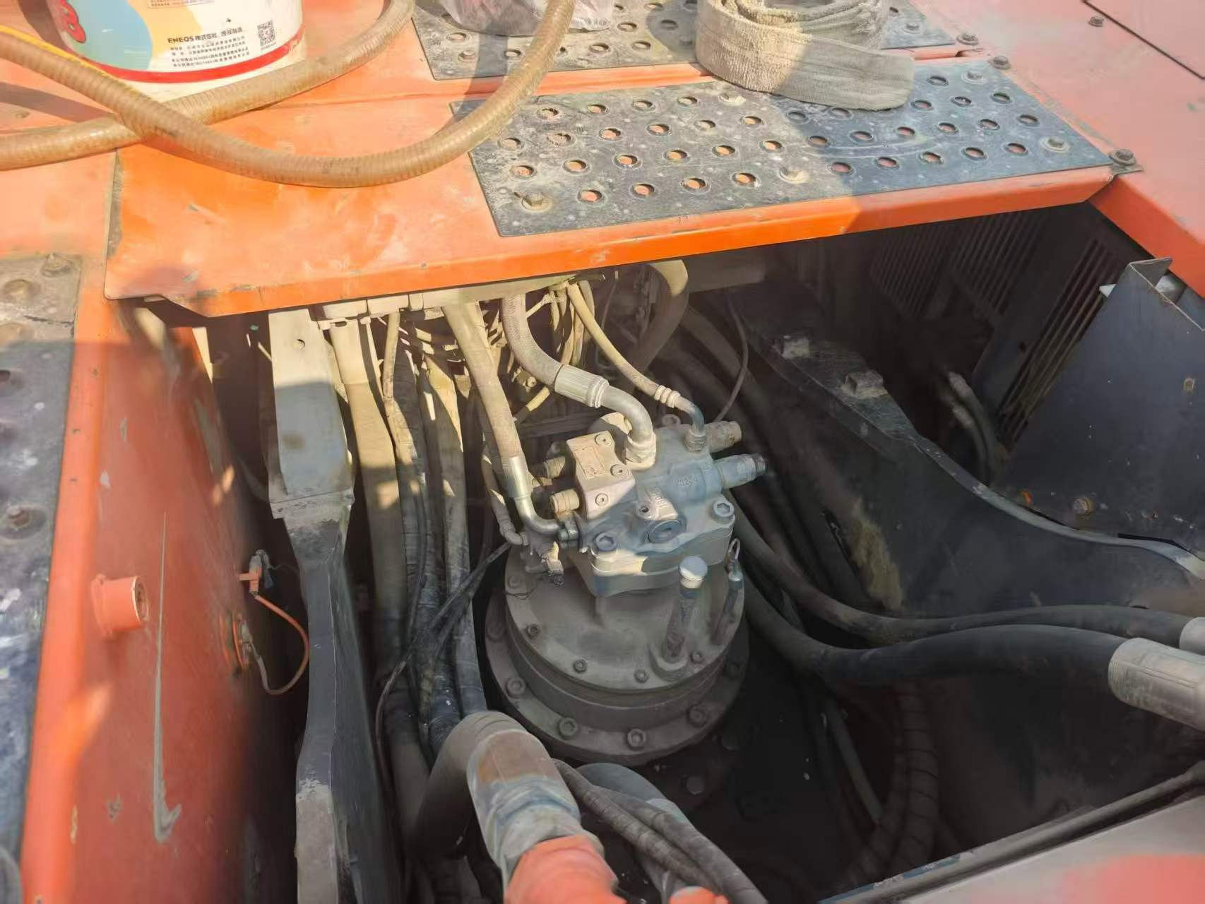 Buy Hitachi ZX330LC Used Excavator / 8