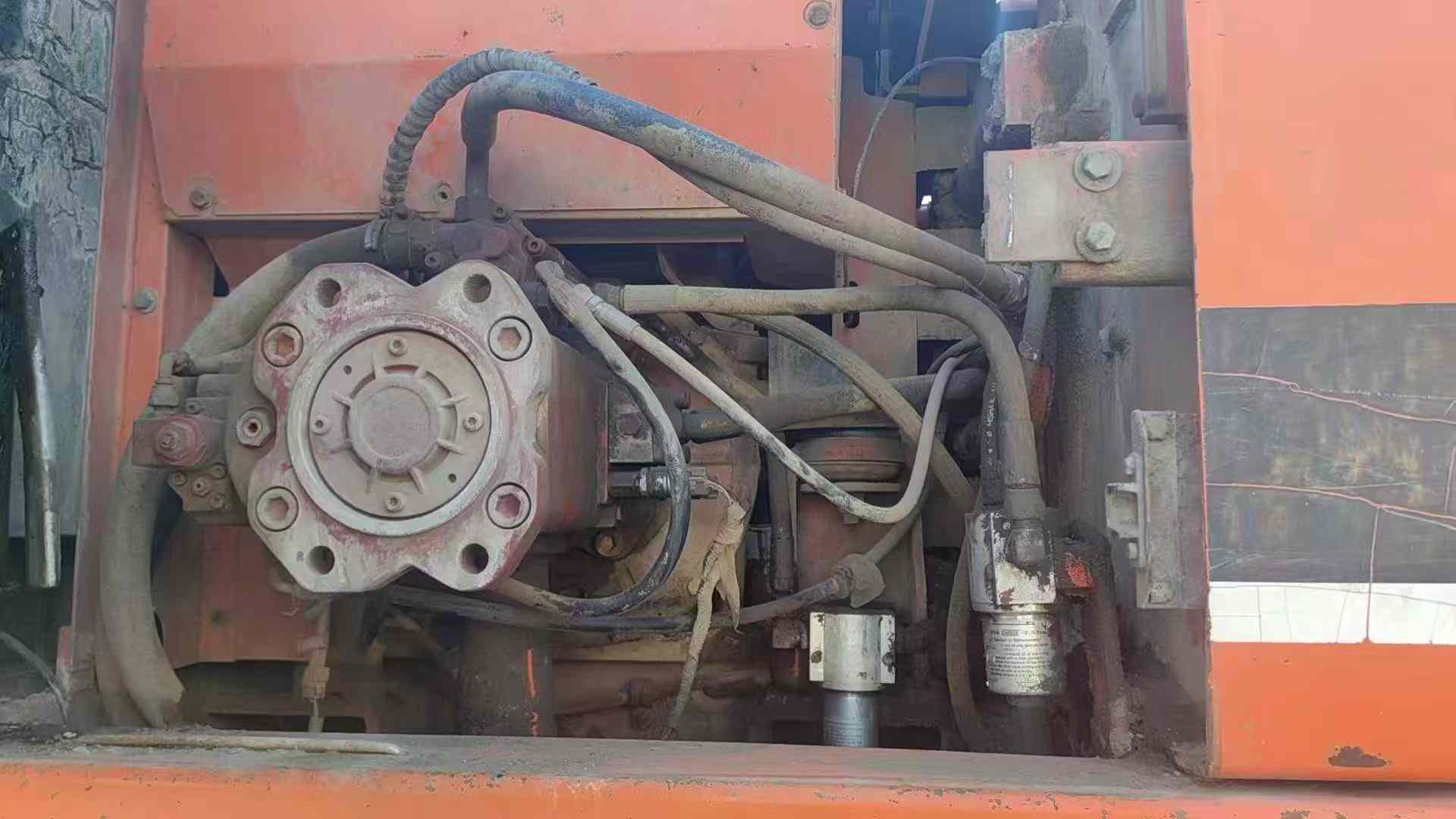 Buy Doosan DH210W-7 Used Excavator / 2