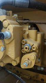 Buy Caterpillar 323 Used Excavator / 5 Buy Caterpillar 323 Used Excavator / 5