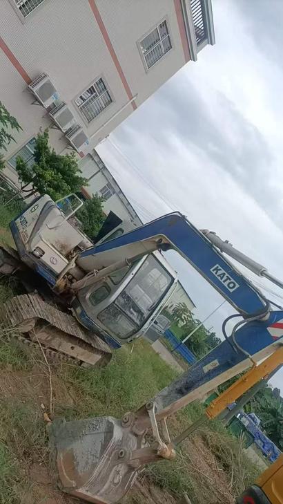 Buy Kato Used Excavator / 1