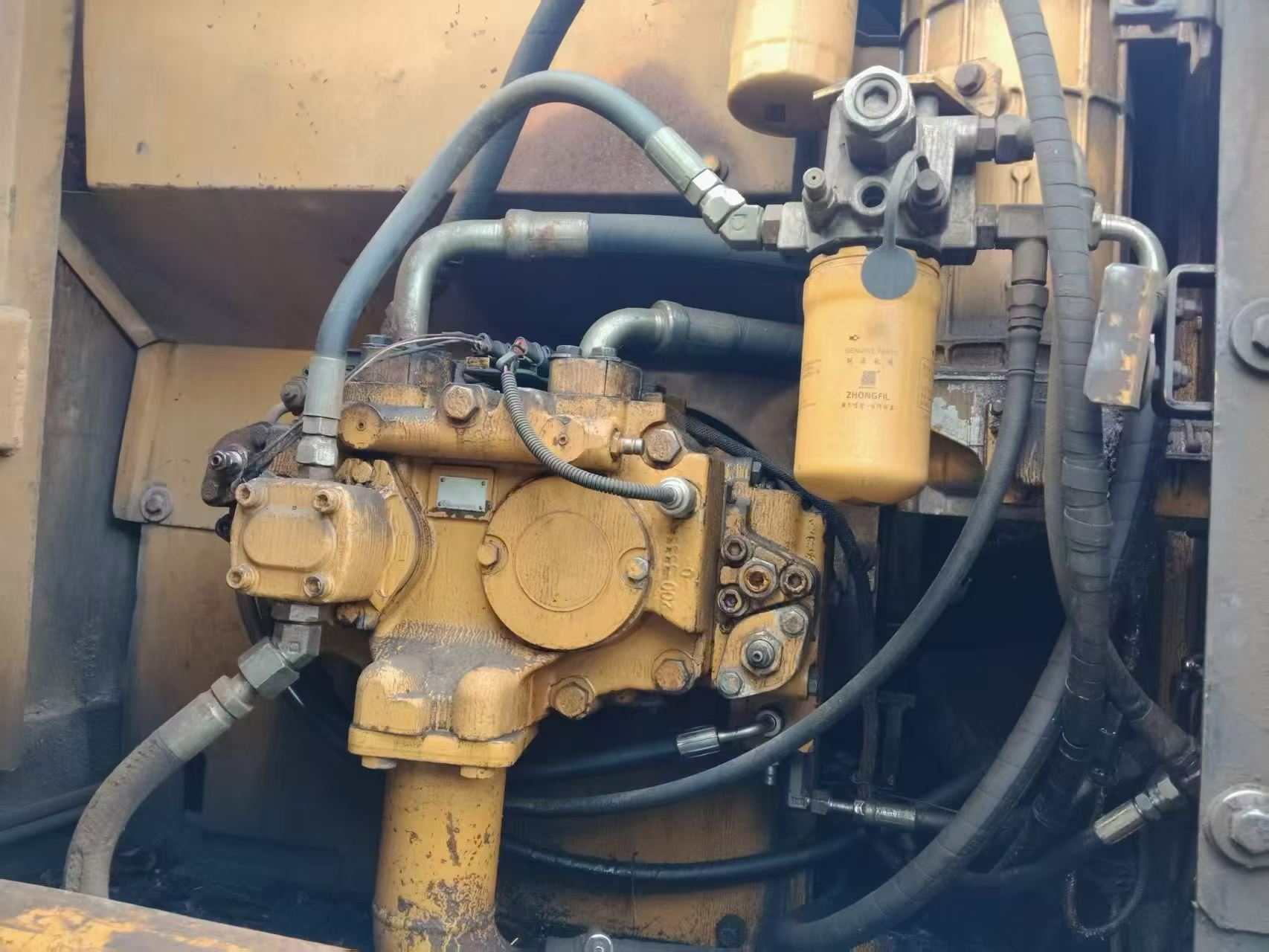 Buy Caterpillar 320D Used Excavator / 5
