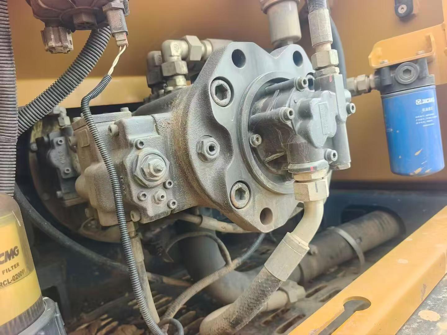 Buy XCMG XE200 Used Excavator / 6