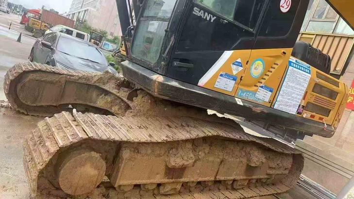 Buy Sany SY245H Used Excavator / 1