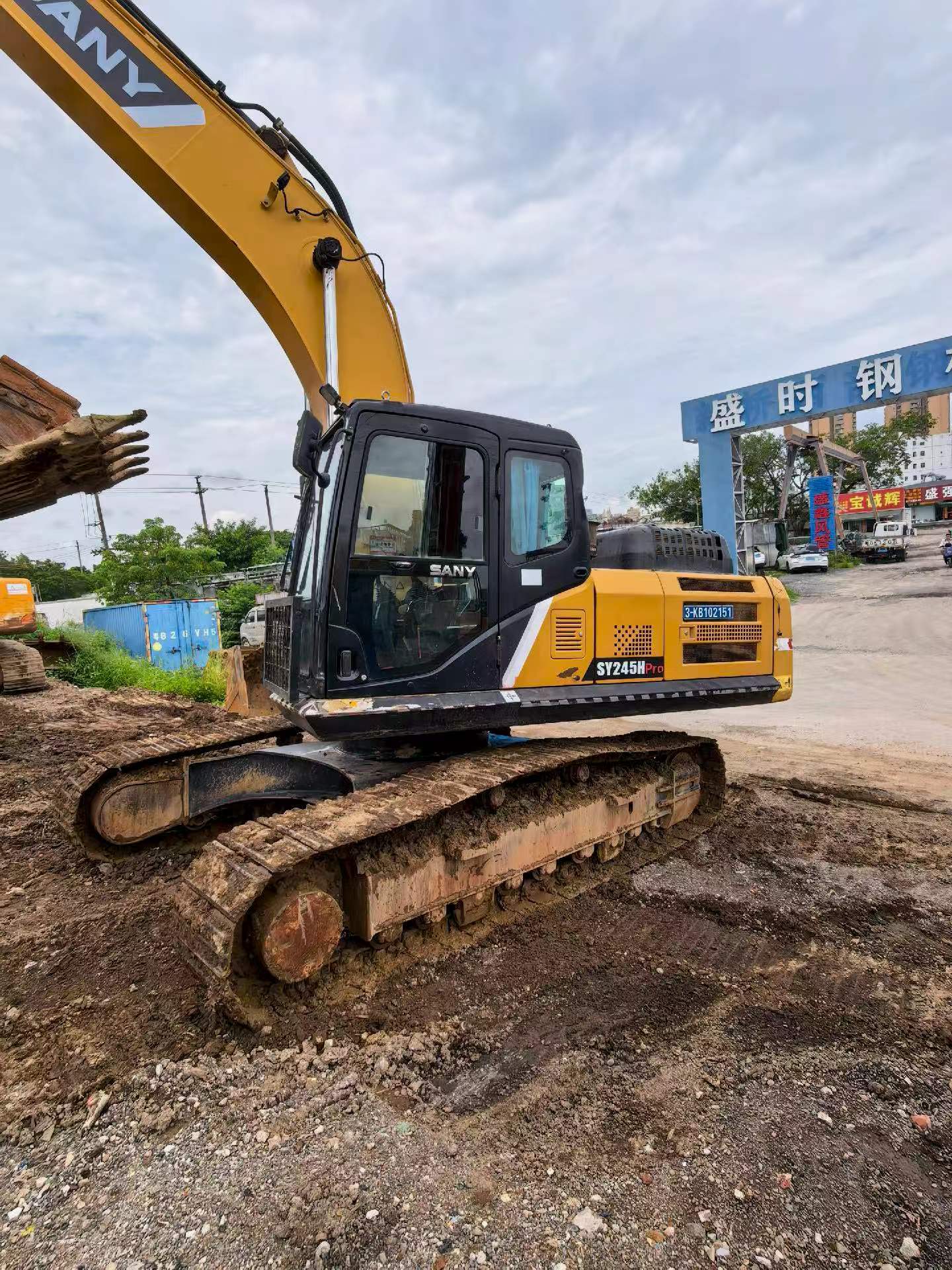 Buy Sany SY245H Used Excavator / 3