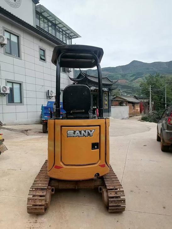 Buy Sany SY18U Used Excavator / 1