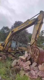Buy Komatsu PC210 Used Excavator / 2 Buy Komatsu PC210 Used Excavator / 2