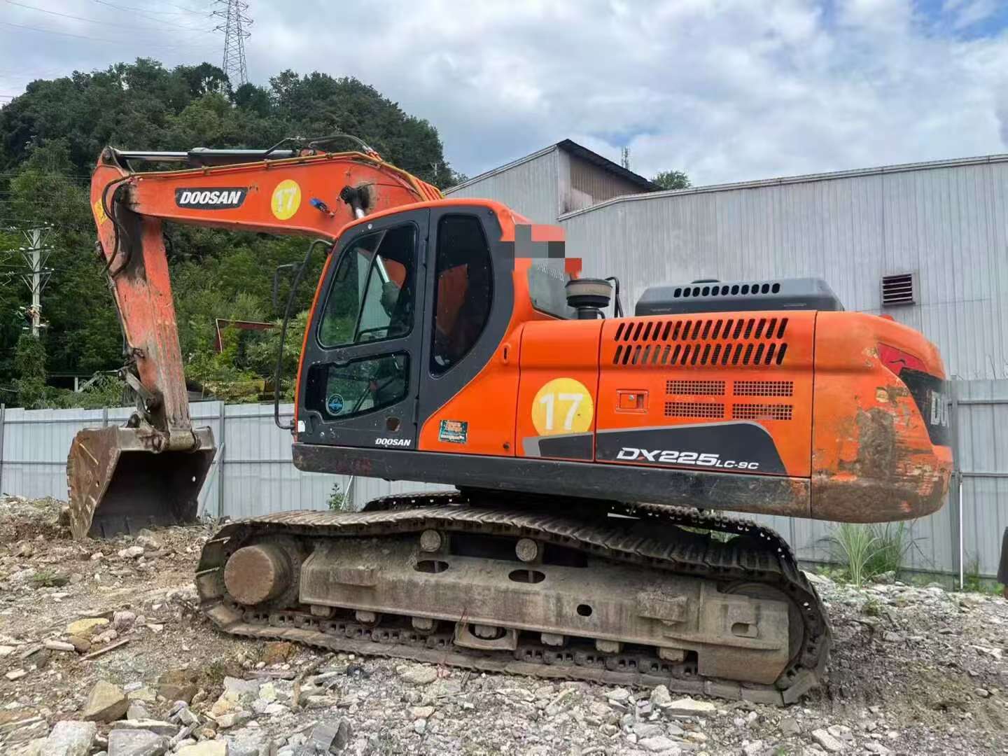 Buy Doosan DX215-9C Used Excavator / 3