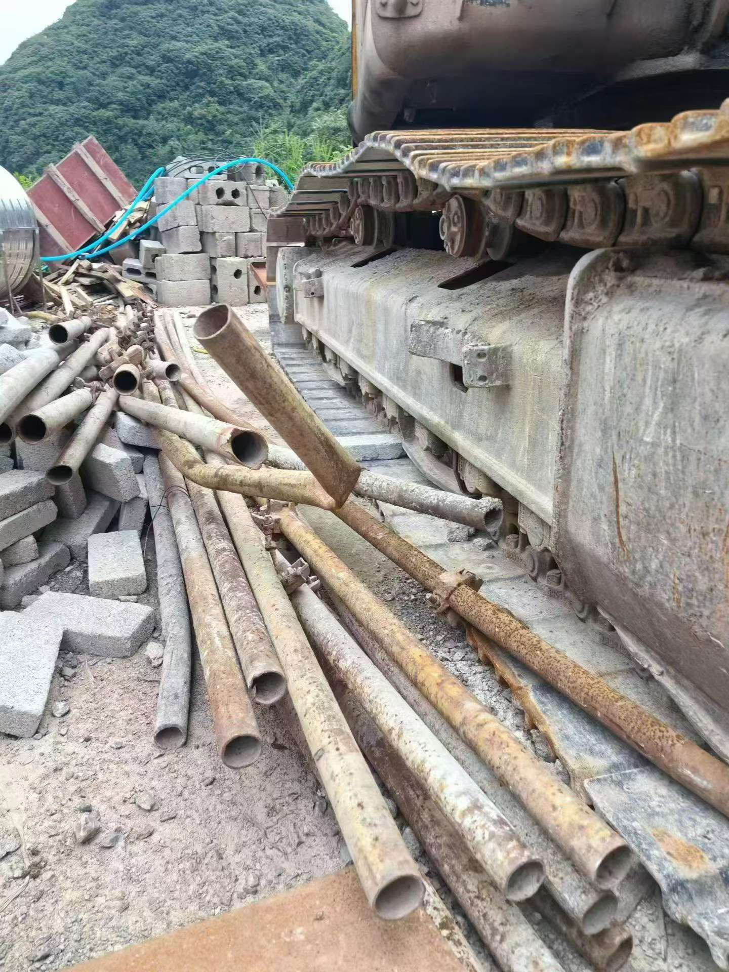 Buy Hyundai R225-7 Used Excavator / 7