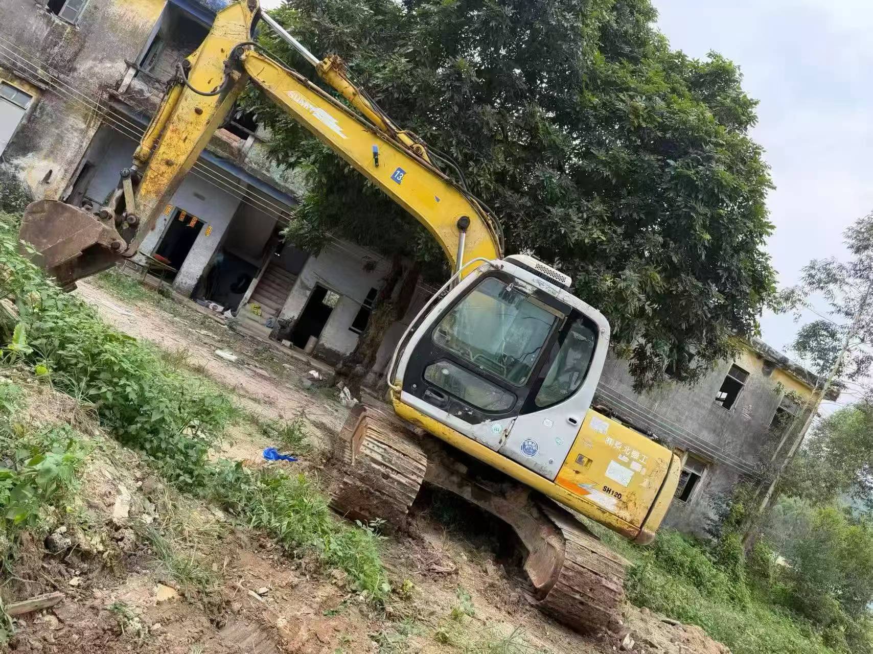 Buy Sumitomo SH120 Used Excavator / 2