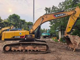 Buy Sany SY235C Used Excavator / 4 Buy Sany SY235C Used Excavator / 4