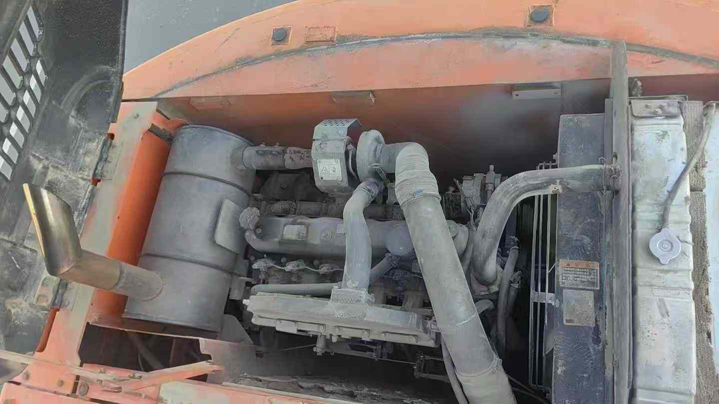 Buy Doosan DH210W-7 Used Excavator / 4