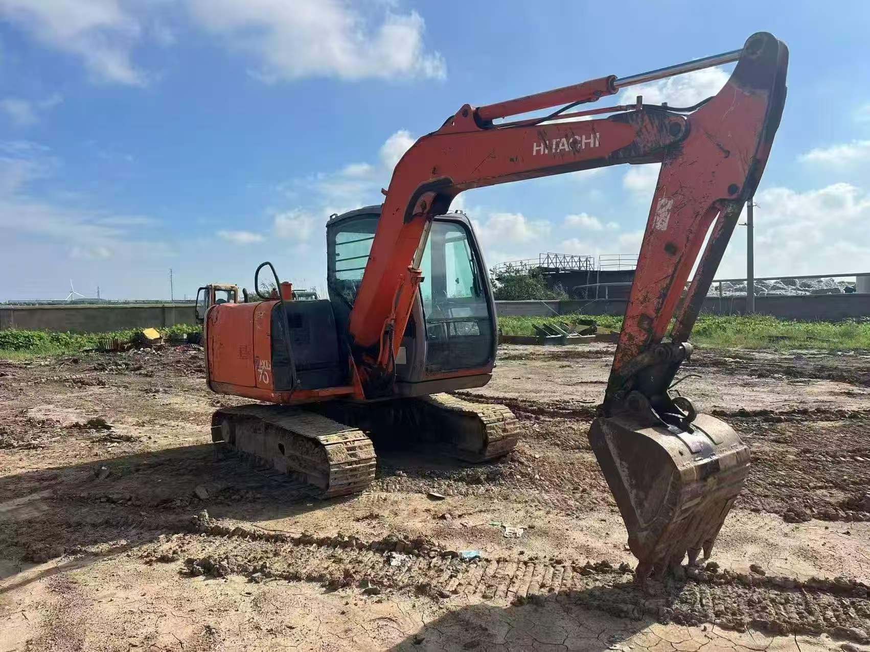 Buy Hitachi ZX60 Used Excavator / 3