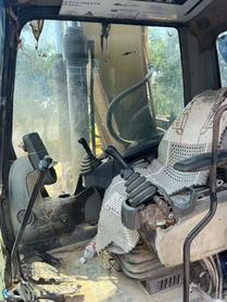 Buy Caterpillar 320D Used Excavator / 9 Buy Caterpillar 320D Used Excavator / 9