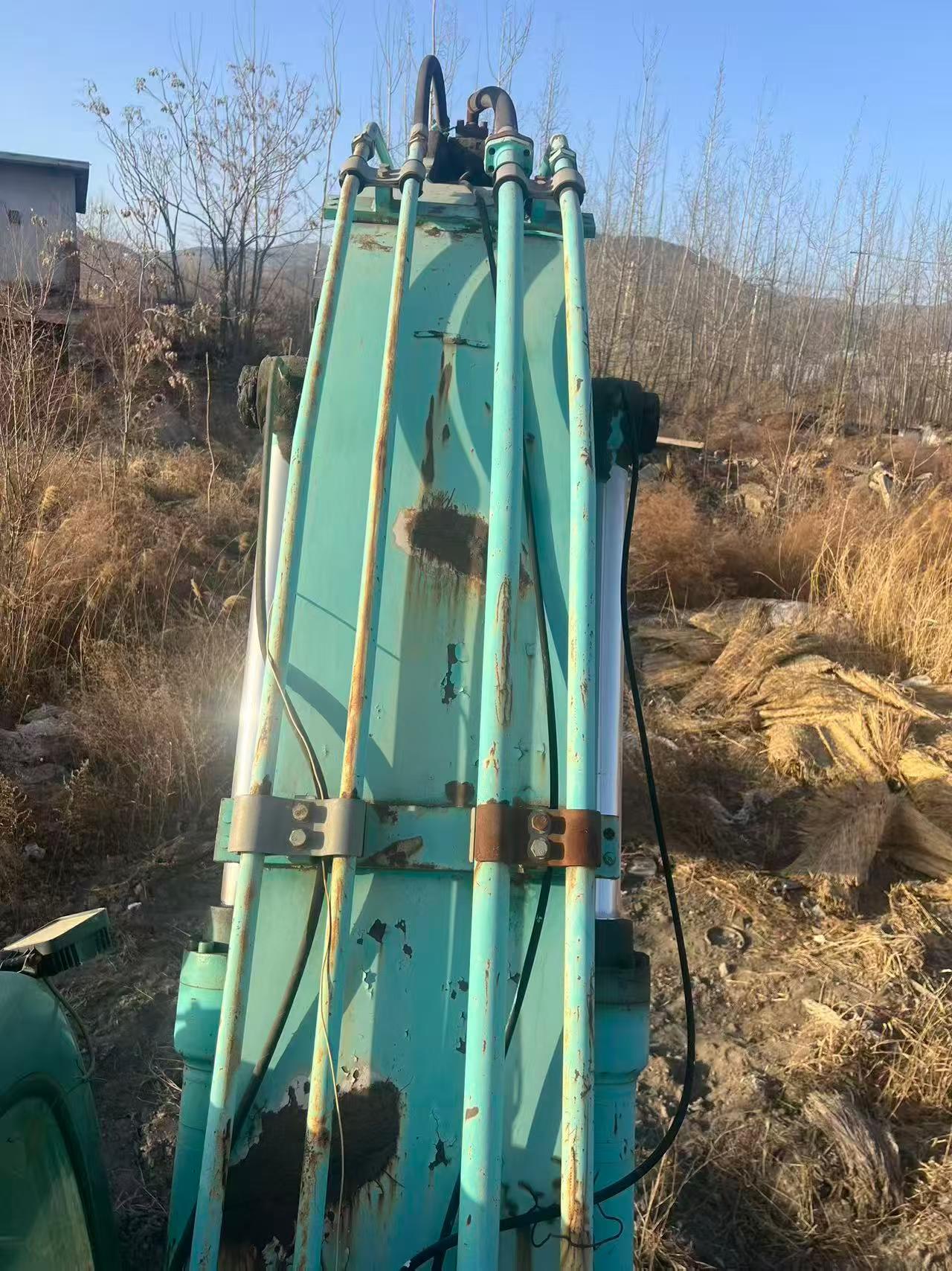Buy Kobelco SK260LC-8 Used Excavator / 2