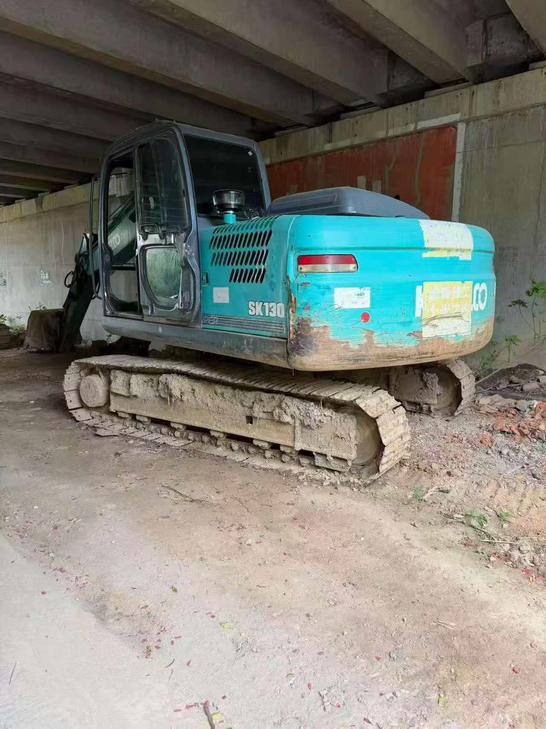Buy Kobelco SK130 Used Excavator / 1