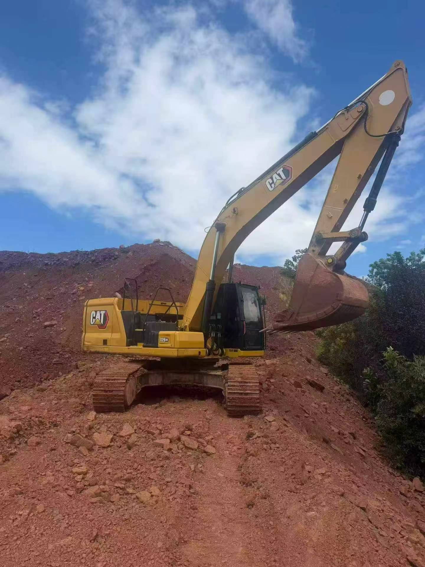 Buy Caterpillar 326DL Used Excavator / 3