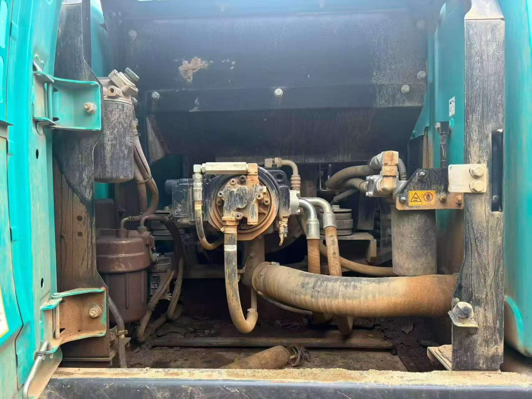Buy Kobelco SK210 Used Excavator / 8