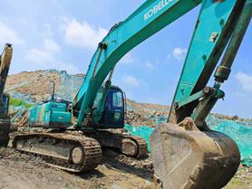 Buy Kobelco SK350-8 Used Excavator / 4 Buy Kobelco SK350-8 Used Excavator / 4