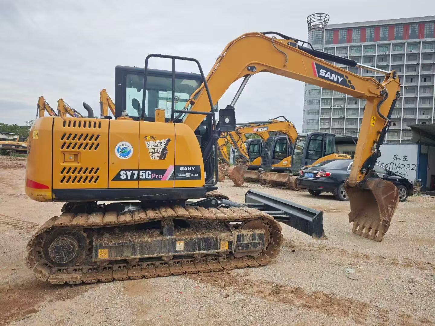 Buy Sany SY75C Used Excavator / 3