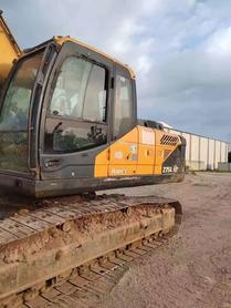 Buy Hyundai R275LVS Used Excavator / 3 Buy Hyundai R275LVS Used Excavator / 3