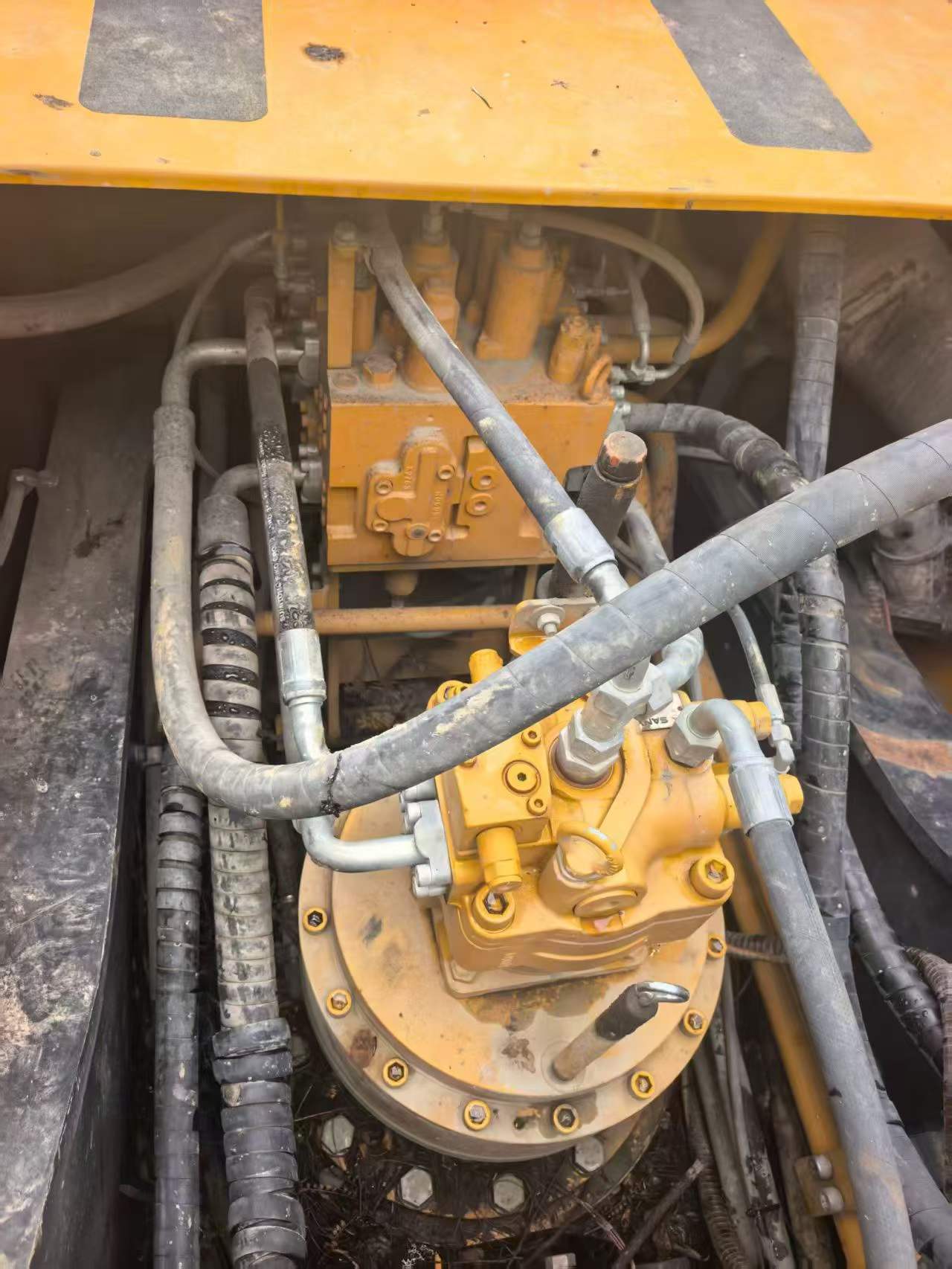 Buy Sany SY305C Used Excavator / 9