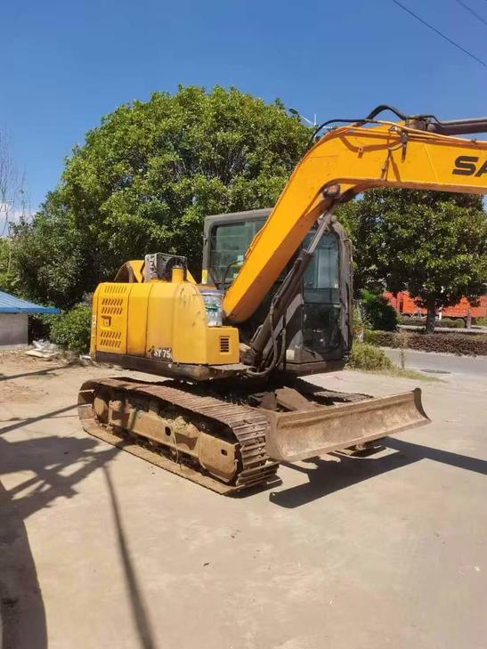 Buy Sany SY75 Used Excavator / 1