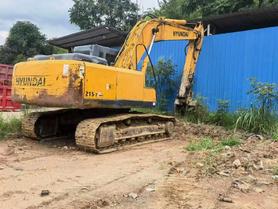 Buy Hyundai R215-7 Used Excavator / 2 Buy Hyundai R215-7 Used Excavator / 2