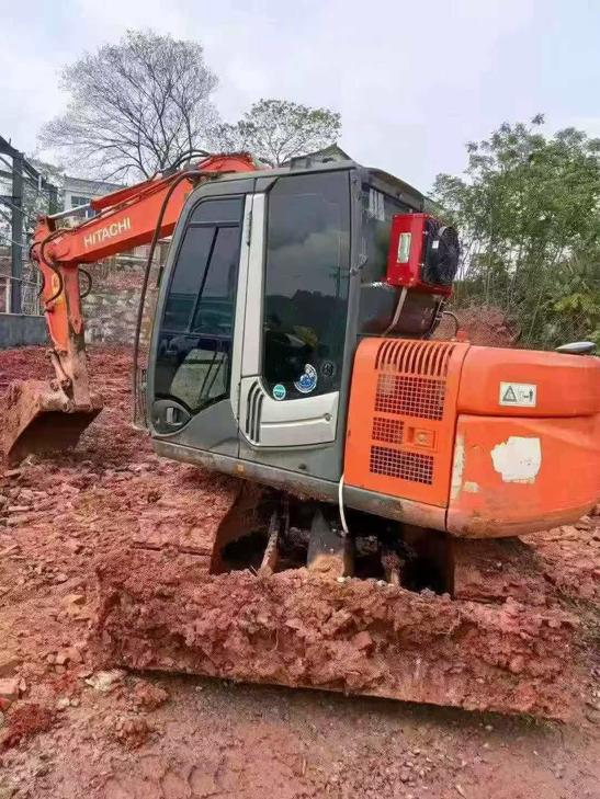 Buy Hitachi ZX70-3 Used Excavator / 1