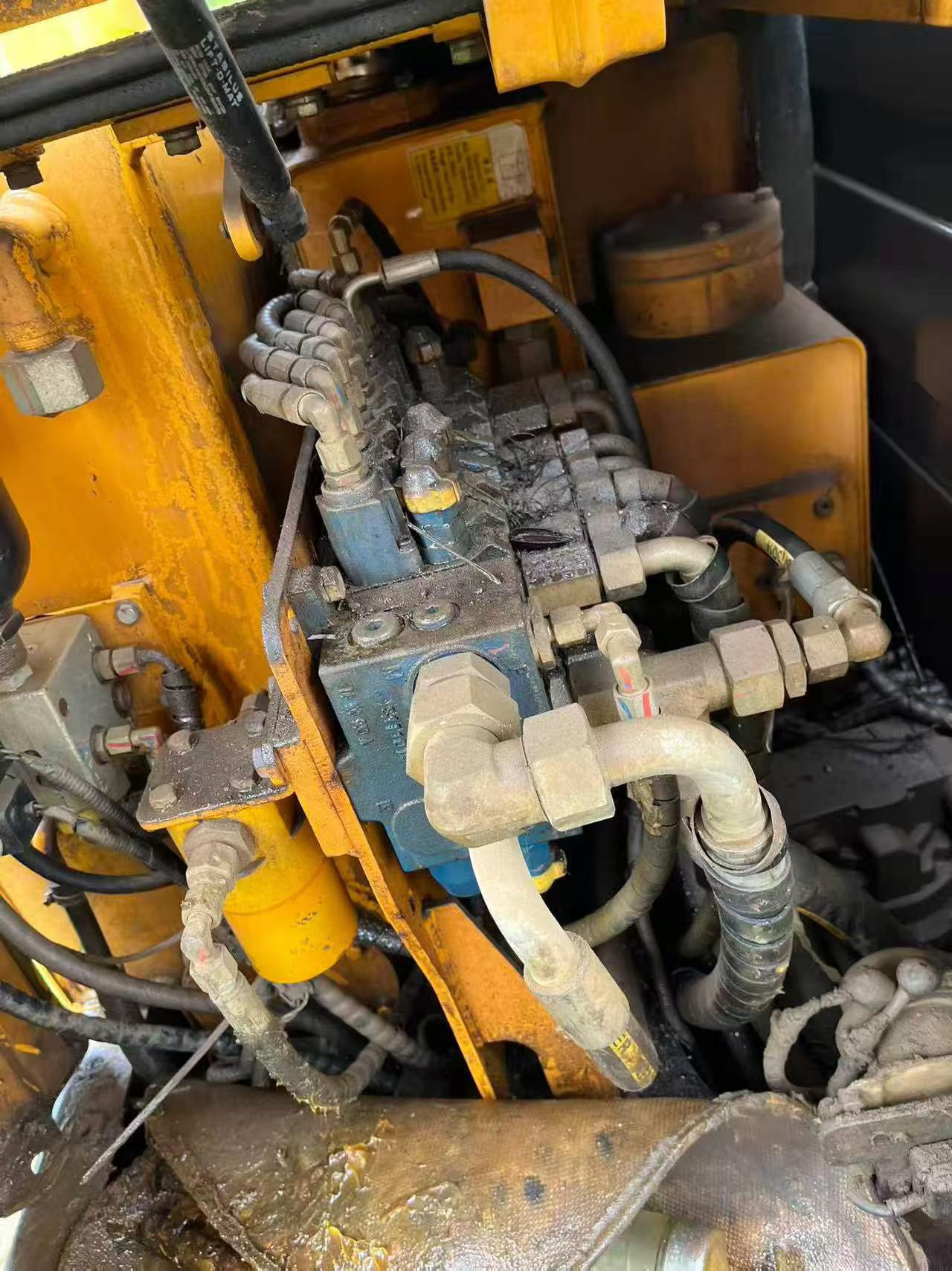 Buy Sany SY60 Used Excavator / 4