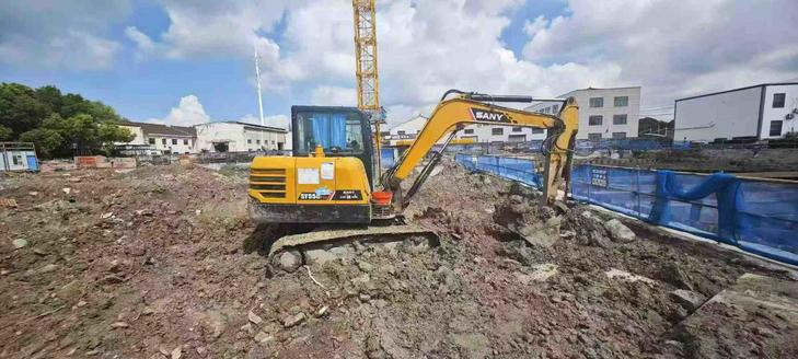 Buy Sany SY55 Used Excavator / 1