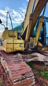 Buy Caterpillar 320D Used Excavator / 3 Buy Caterpillar 320D Used Excavator / 3