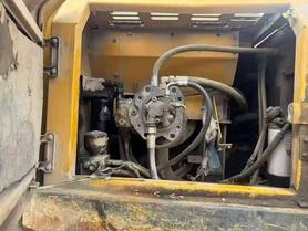 Buy XCMG XE215 Used Excavator / 4 Buy XCMG XE215 Used Excavator / 4