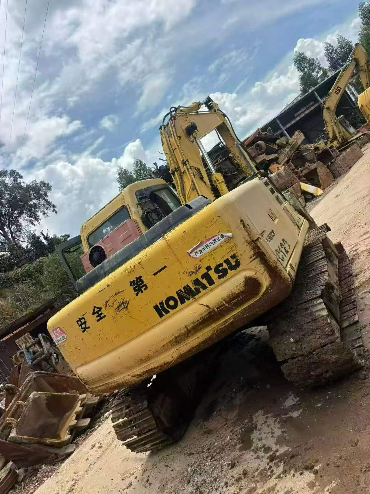 Buy Komatsu PC120-6 Used Excavator / 3