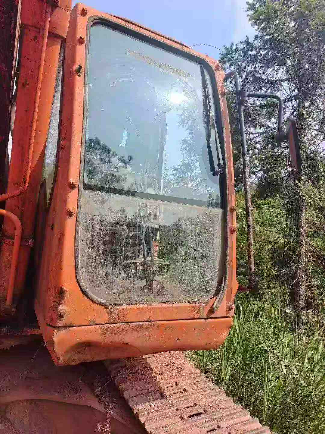 Buy Doosan DH215-7 Used Excavator / 6