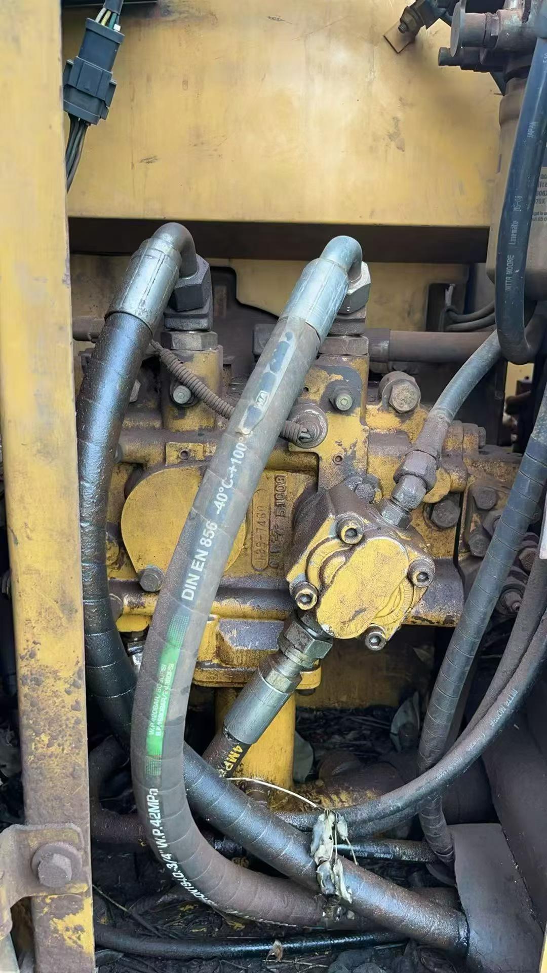 Buy Caterpillar 311C Used Excavator / 4