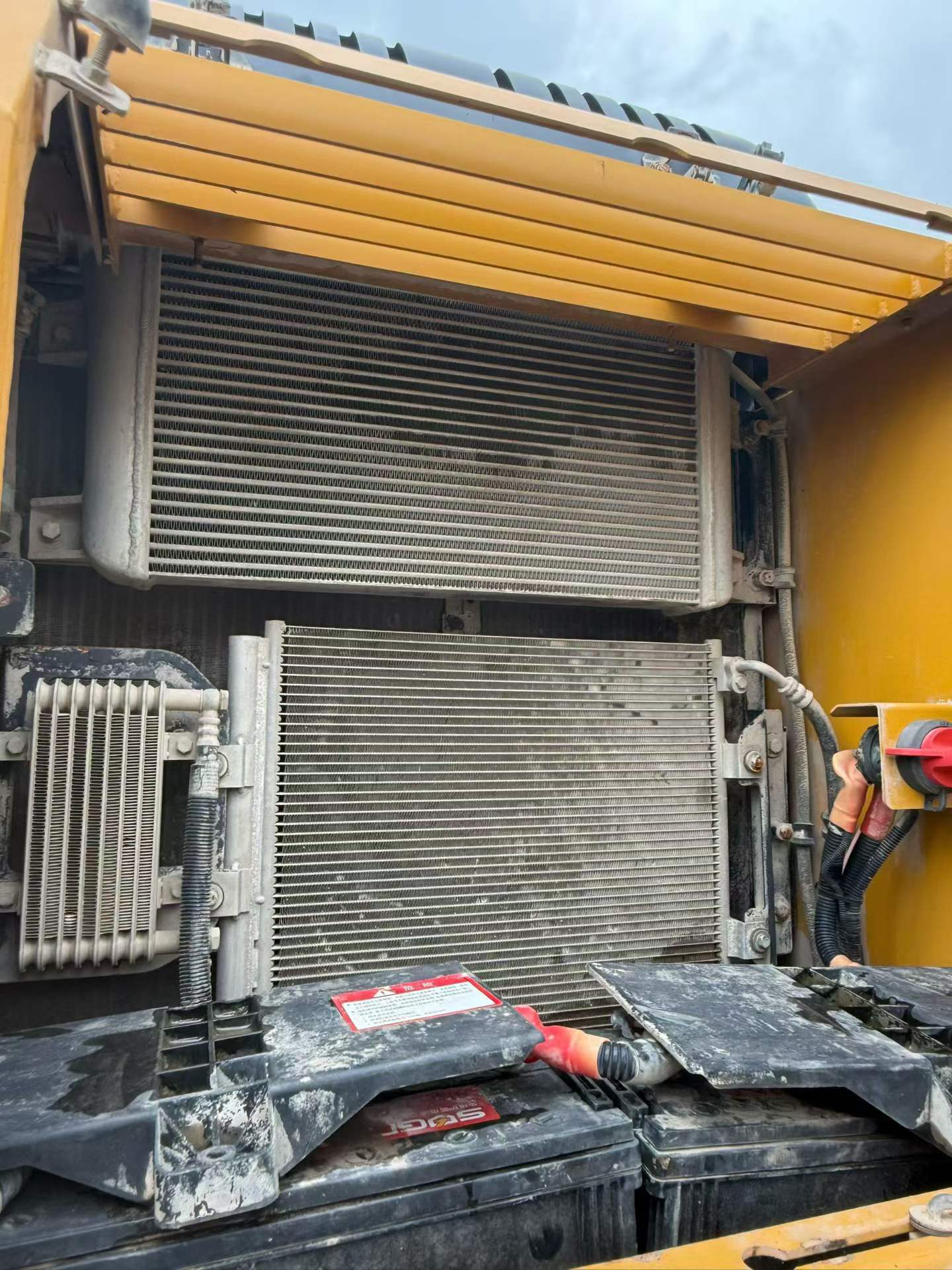 Buy XCMG XE200 Used Excavator / 7