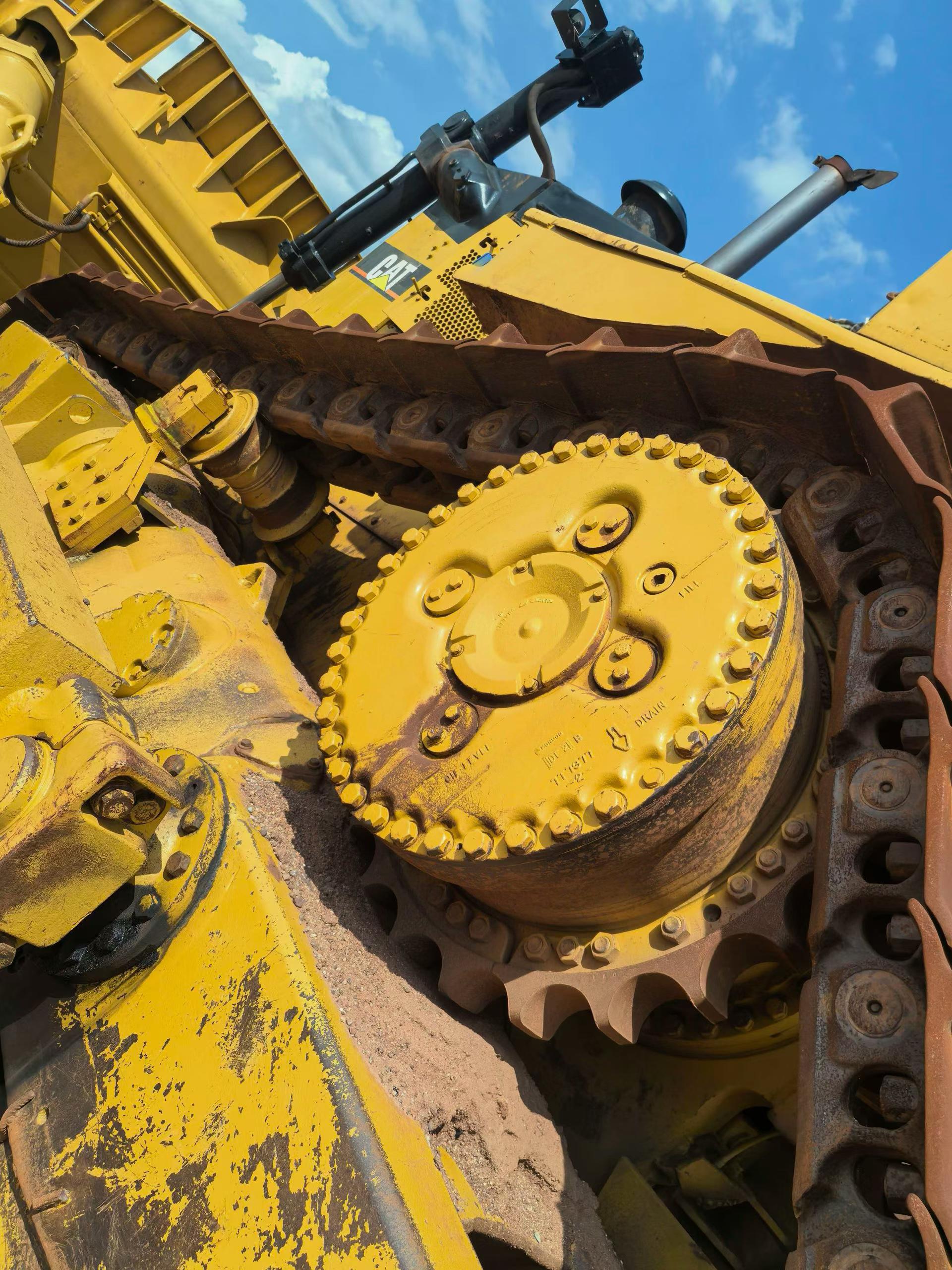 Buy Caterpillar Used Excavator / 4