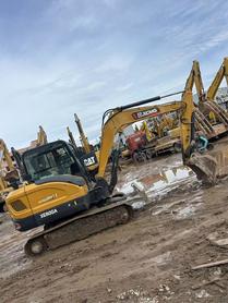 Buy XCMG XE60 Used Excavator / 2 Buy XCMG XE60 Used Excavator / 2