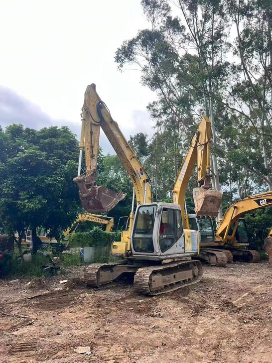 Buy Sumitomo SH120A2 Used Excavator / 1