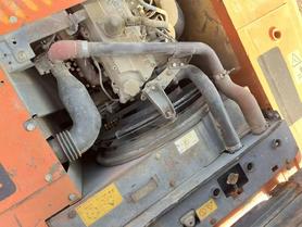 Buy Hitachi EX200-3 Used Excavator / 6 Buy Hitachi EX200-3 Used Excavator / 6