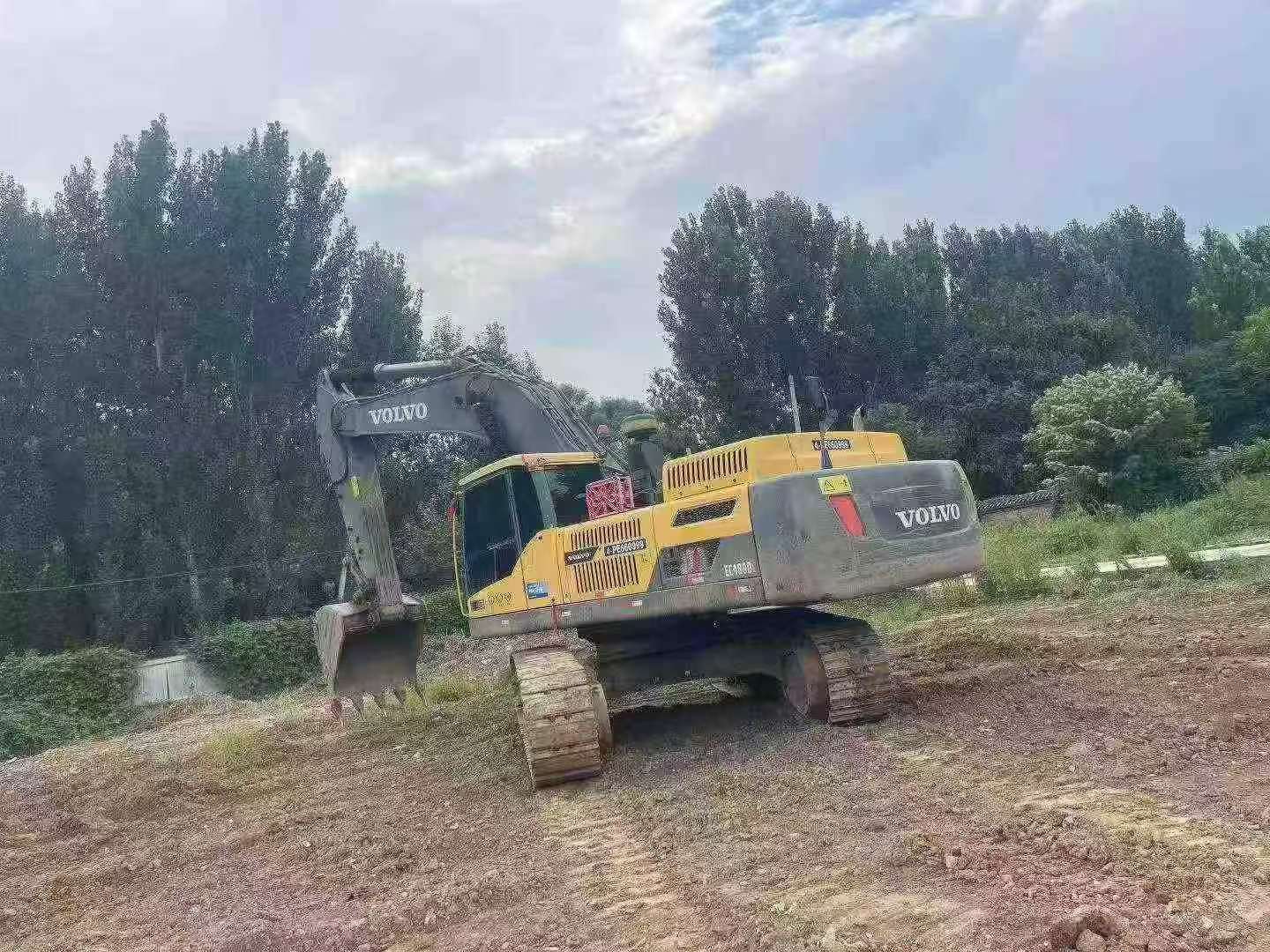 Buy Volvo EC480DL Used Excavator / 3