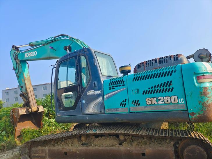 Buy Kobelco SK260 Used Excavator / 1