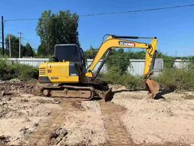 Buy XCMG XE60DA Used Excavator / 6 Buy XCMG XE60DA Used Excavator / 6
