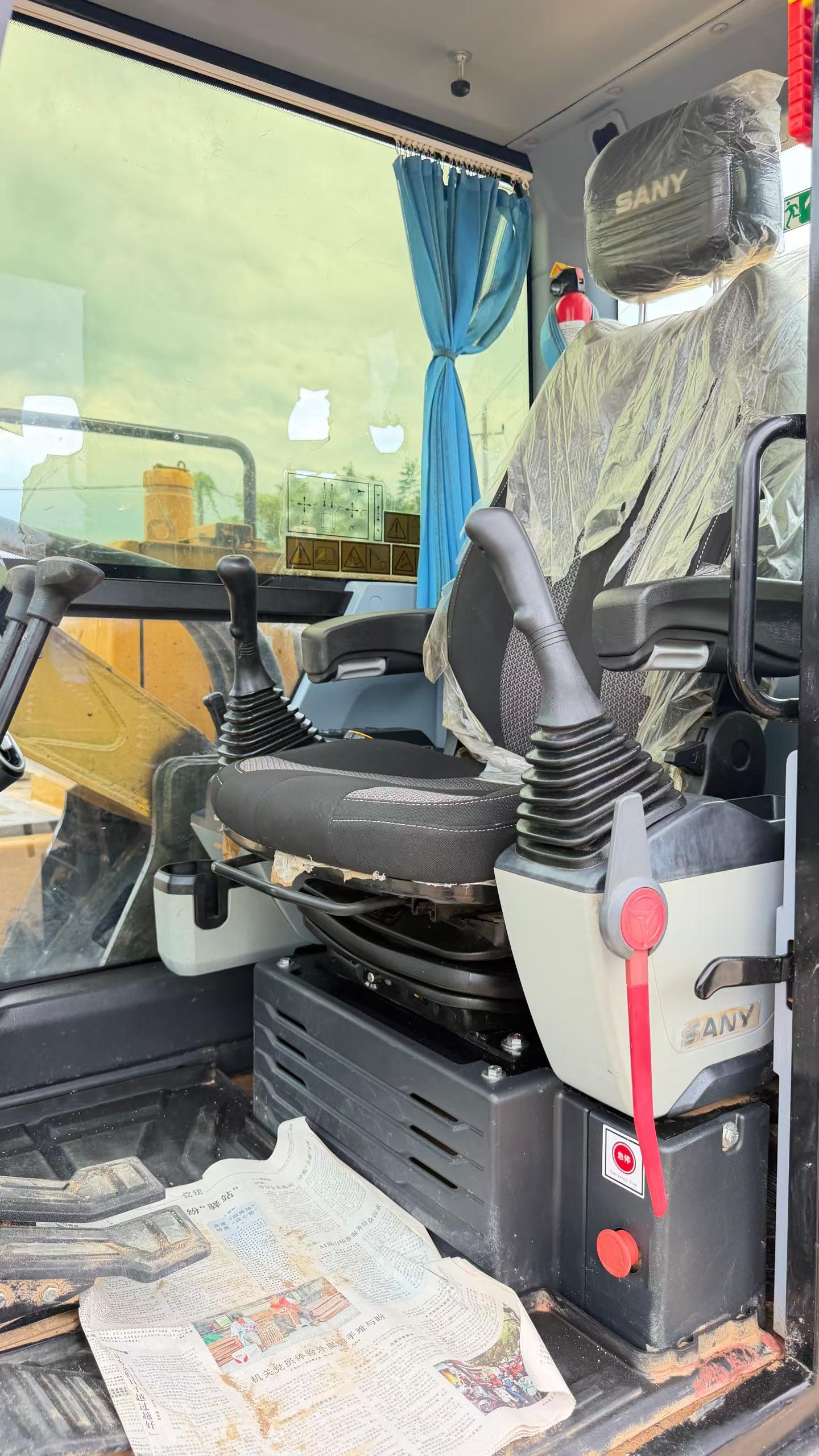 Buy Sany SY75C Used Excavator / 9