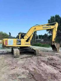 Buy Komatsu PC240-6 Used Excavator / 4 Buy Komatsu PC240-6 Used Excavator / 4