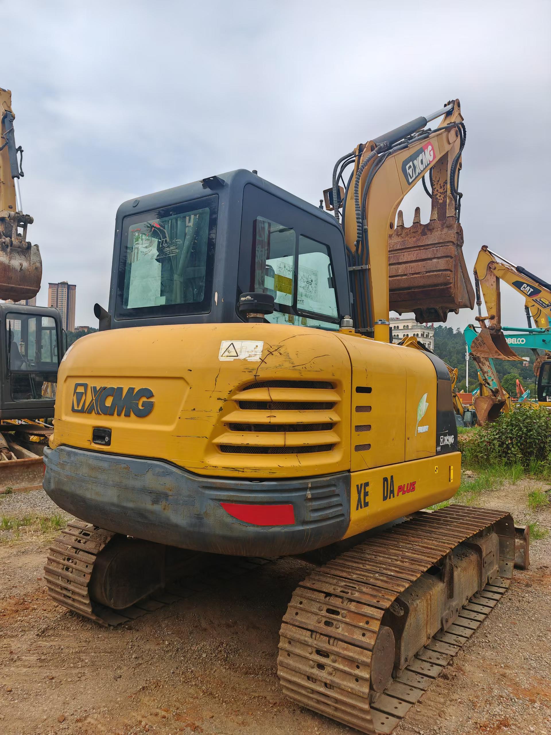 Buy XCMG XE60 Used Excavator / 6