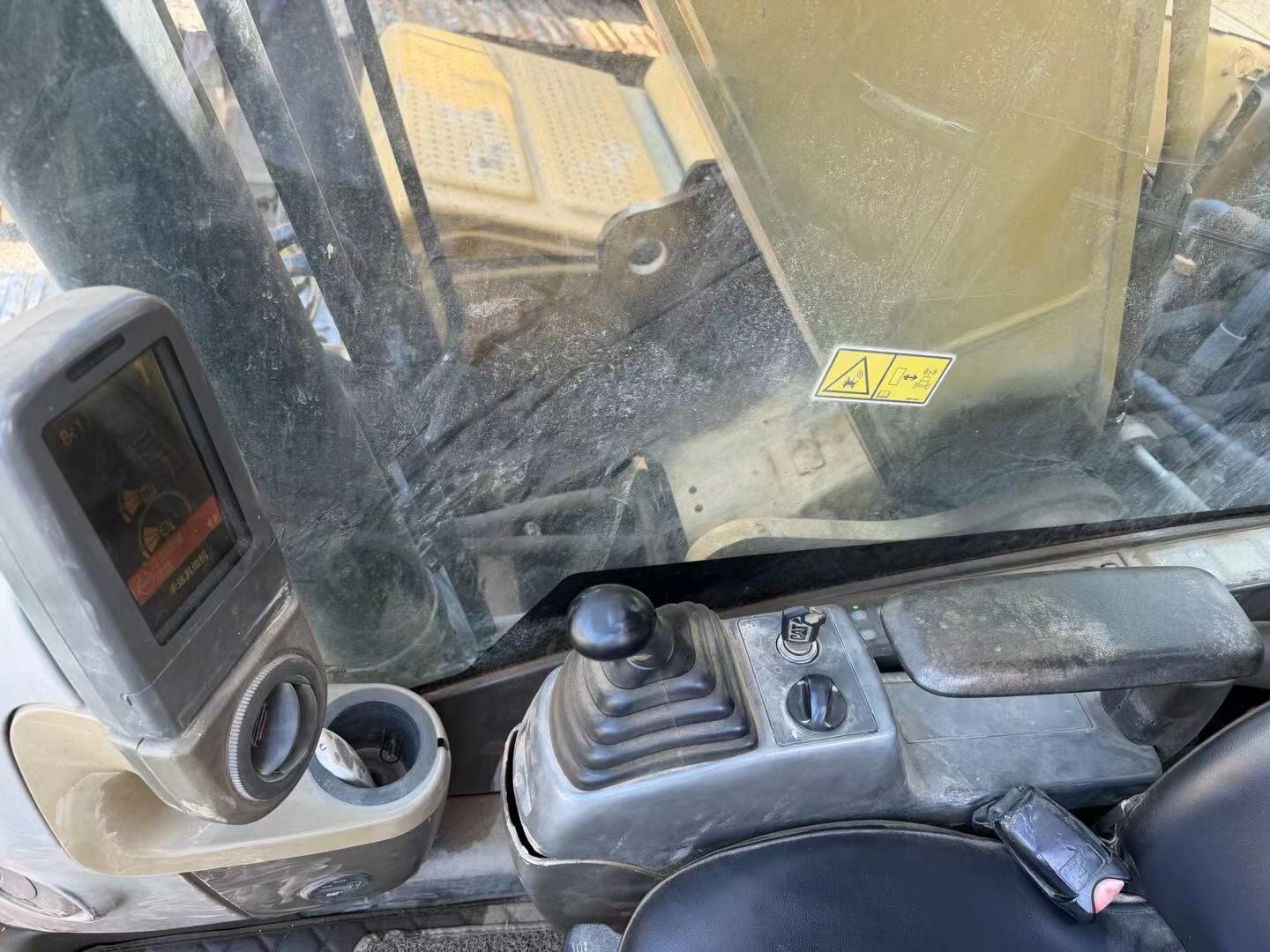 Buy Caterpillar 323DL Used Excavator / 5