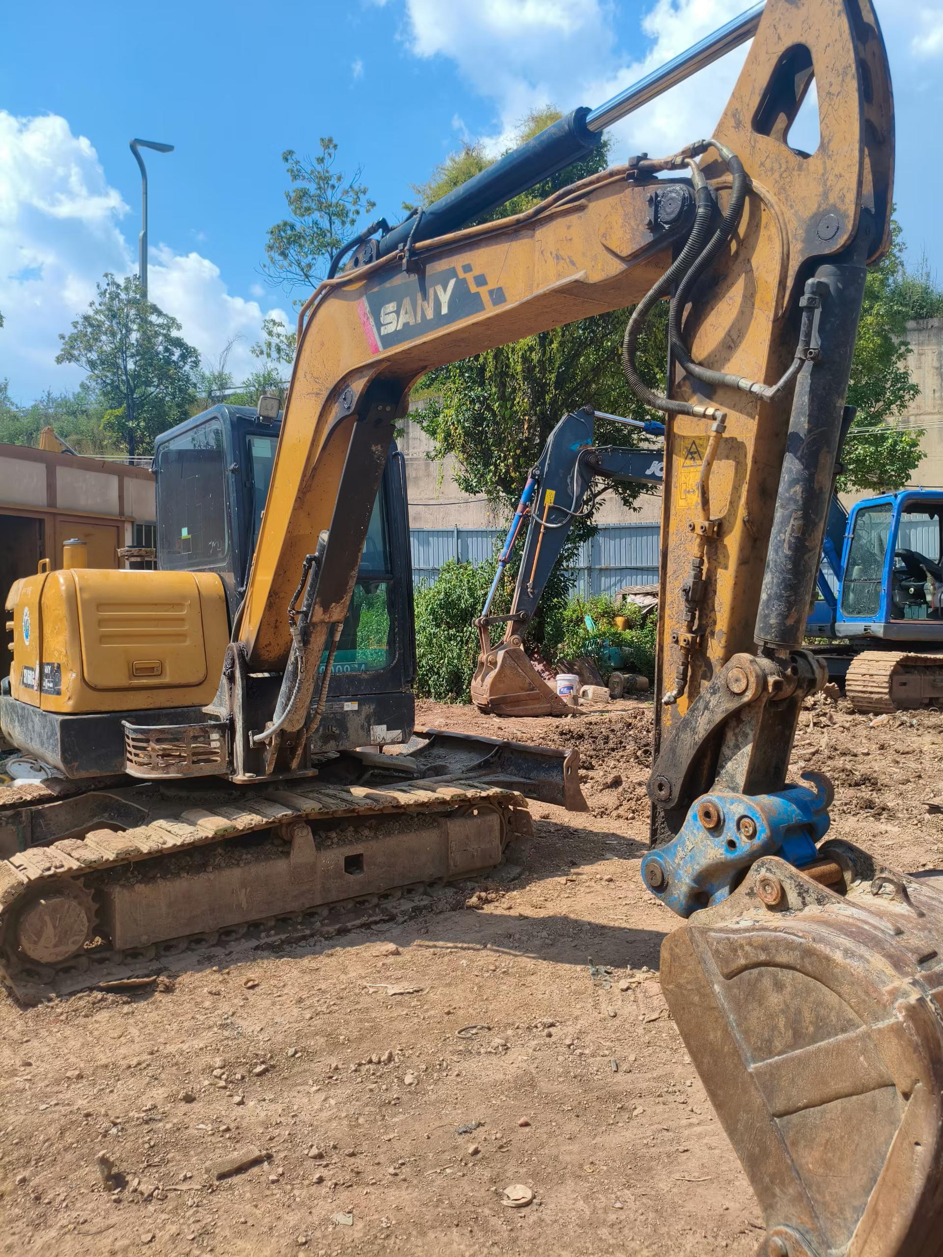 Buy Sany SY60 Used Excavator / 2